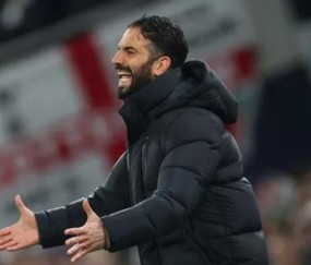 pp电子官方网站-阿莫林：没想到有这么多伤病 积分榜排名令我担忧