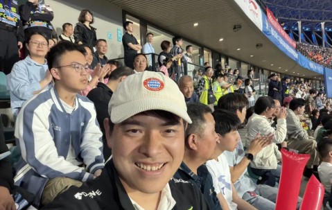 pp电子官方网站-我对凌晨4点的洛杉矶毫无兴趣，但想为8点的比赛呐喊助威